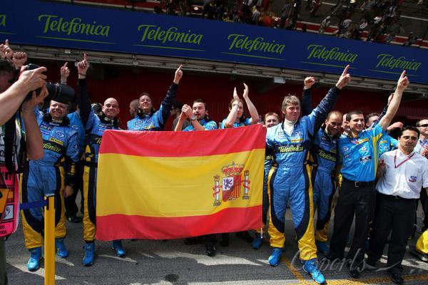 雷诺车队完胜威廉姆斯，阿隆索带队取胜