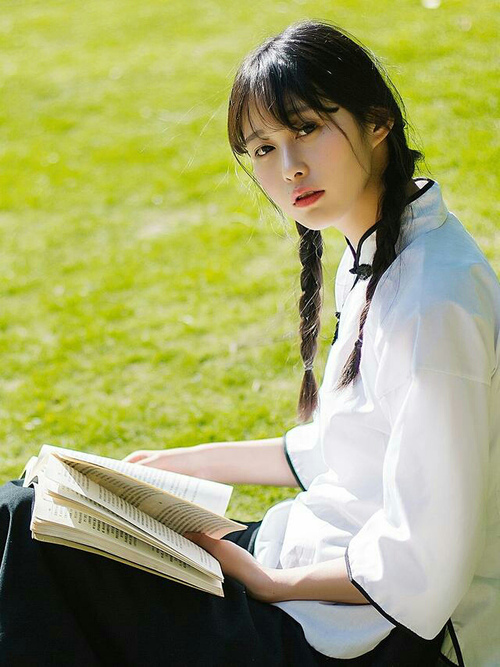 卡塔尔节奏与北方钢铁,当多特蒙德的控场哲学遇见德里赫特的爆发意志